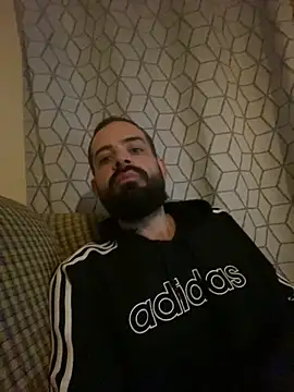 Snapshot of guccititi chatting on 11.07.25 guccititi online show from 11.07.25