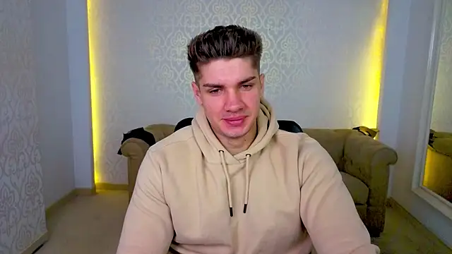 MaxKaiden online show from 04.21.26