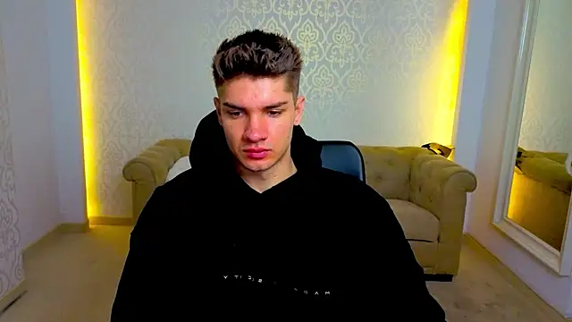 MaxKaiden online show from 05.14.26