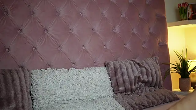 MaiaMini online show from 01.13.26