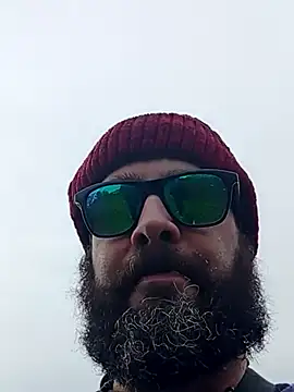 Snapshot of serpensy chatting on 03.21.25 serpensy online show from 03.21.25