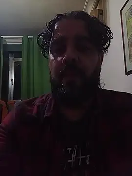 Snapshot of serpensy chatting on 10.03.25 serpensy online show from 10.03.25