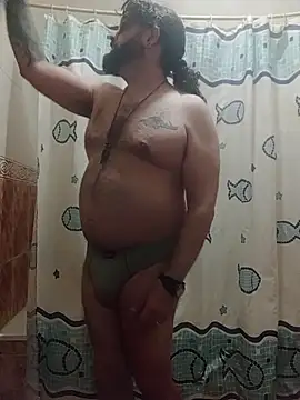 Snapshot of serpensy chatting on 10.15.25 serpensy online show from 10.15.25