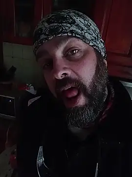 Snapshot of serpensy chatting on 02.04.26 serpensy online show from 02.04.26