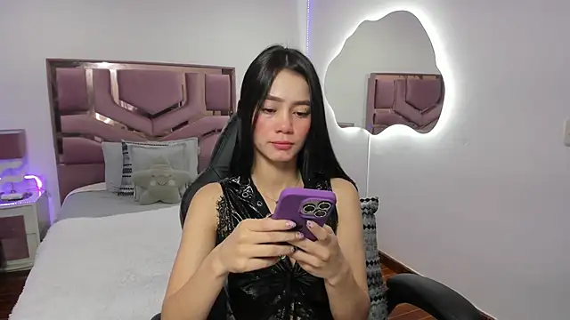 MollyCraft online show from 02.27.25