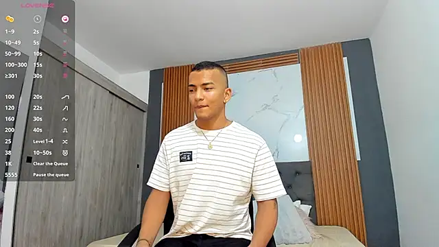 Rafa2004Cruz online show from 03.18.25