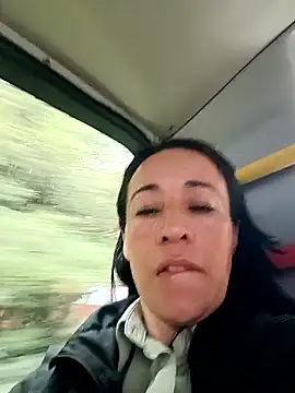 Snapshot of Coeur_de_luxure chatting on 01.17.26 Coeur de luxure online show from 01.17.26