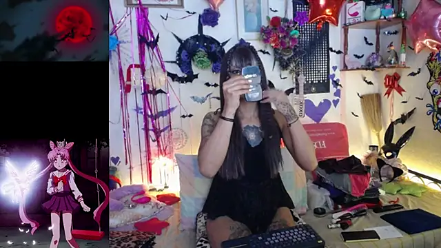 Snapshot of purplekattlyn chatting on 06.04.26 purplekattlyn online show from 06.04.26