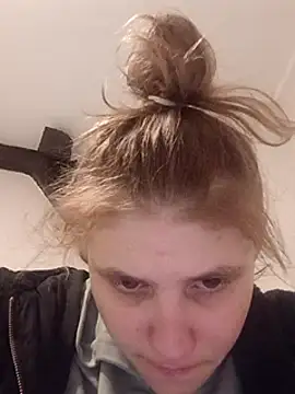 mokra olka online show from 02.15.25