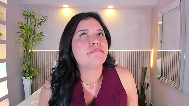 GeorginaReyes online show from 12.20.25