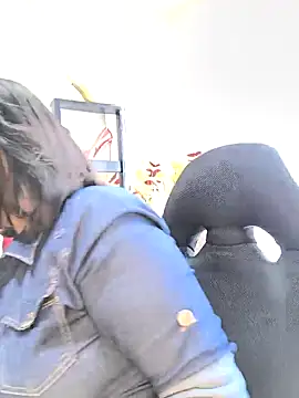 Mrsvictoriaaa online show from 04.05.26