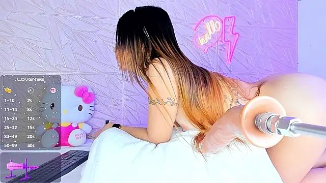 Snapshot of antonella_jae chatting on 03.10.25 antonella jae online show from 03.10.25