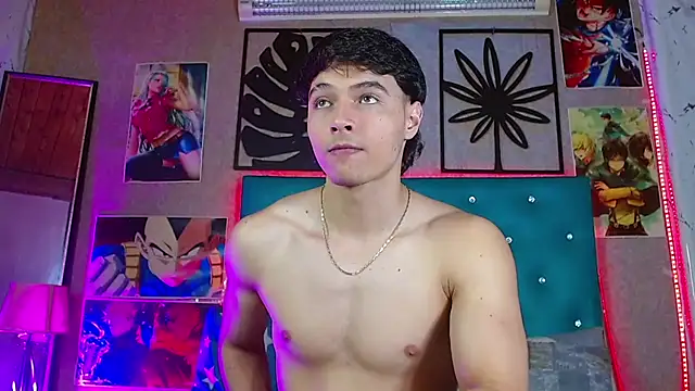 LiamAndrewzz online show from 04.11.26