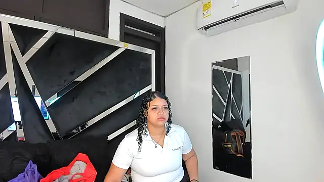 Rubyxht online show from 11.14.25