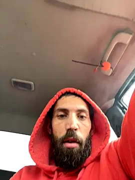 QueenM3 online show from 10.19.25