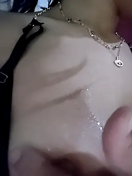 Snapshot of ElaRuil69 chatting on 11.29.25 ElaRuil69 online show from 11.29.25