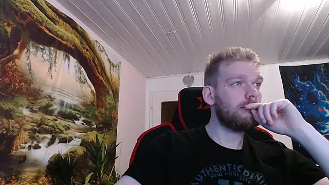 Snapshot of Justforfunc123 chatting on 10.31.25 Justforfunc123 online show from 10.31.25