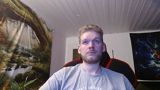 Snapshot of Justforfunc123 chatting on 11.28.25 Justforfunc123 online show from 11.28.25