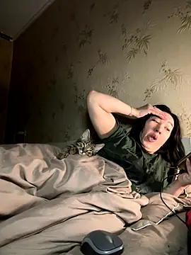 Naughtbaby 2025 online show from 10.27.25