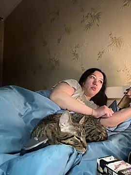 Naughtbaby 2025 online show from 12.14.25