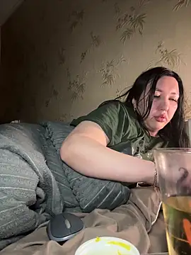 Naughtbaby 2025 online show from 01.17.26