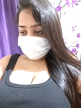 COZY ROZI online show from 09.17.25