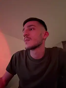 Snapshot of yoyoboy988 chatting on 03.12.25 yoyoboy988 online show from 03.12.25