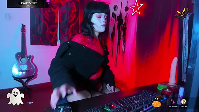 Snapshot of OnyxDiosaGotica chatting on 06.06.26 OnyxDiosaGotica online show from 06.06.26