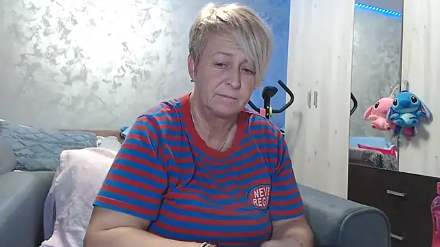 Snapshot of RosesandLillies chatting on 03.02.26 RosesandLillies online show from 03.02.26