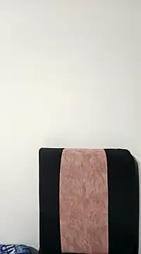 Snapshot of victoria_roussee chatting on 03.03.25 victoria roussee online show from 03.03.25