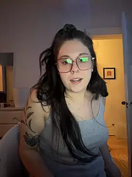 Snapshot of Rosiee69_ chatting on 03.08.25 Rosiee69 online show from 03.08.25