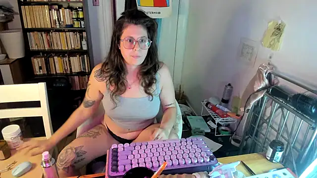 Snapshot of Rosiee69_ chatting on 11.13.25 Rosiee69 online show from 11.13.25