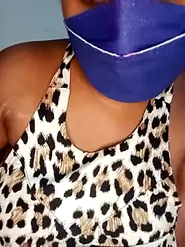 Crazy Dilu online show from 03.11.25