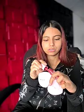 Emily-teen online show from 12.02.25