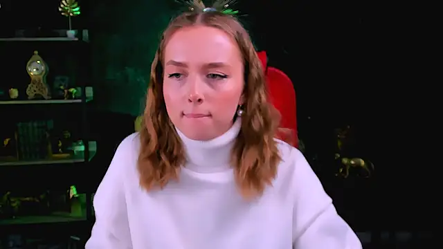 Snapshot of JenniferGraces chatting on 02.21.25 JenniferGraces online show from 02.21.25