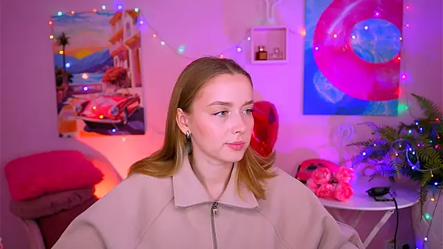 Snapshot of JenniferGraces chatting on 02.24.25 JenniferGraces online show from 02.24.25