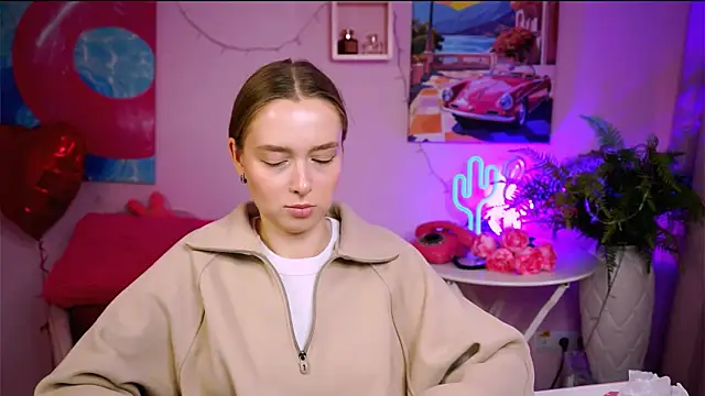 Snapshot of JenniferGraces chatting on 03.04.25 JenniferGraces online show from 03.04.25