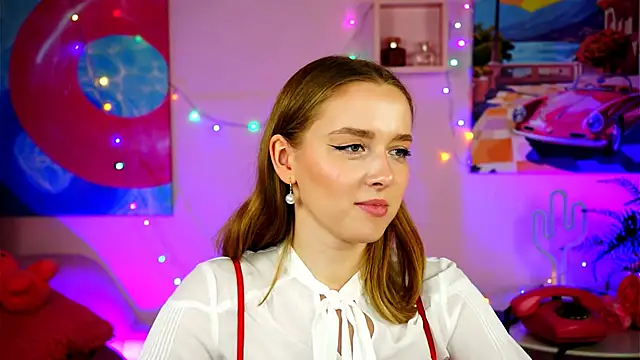 Snapshot of JenniferGraces chatting on 03.14.25 JenniferGraces online show from 03.14.25