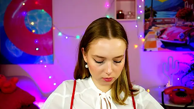 Snapshot of JenniferGraces chatting on 03.14.25 JenniferGraces online show from 03.14.25