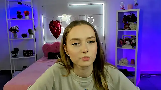 Snapshot of JenniferGraces chatting on 03.21.25 JenniferGraces online show from 03.21.25