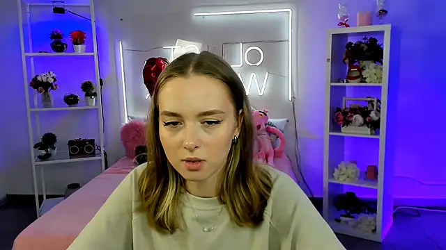 Snapshot of JenniferGraces chatting on 03.21.25 JenniferGraces online show from 03.21.25