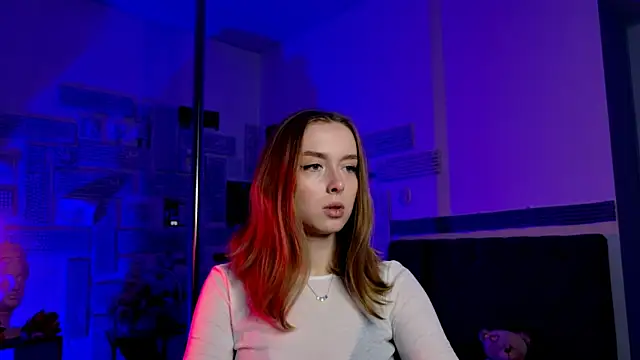 Snapshot of JenniferGraces chatting on 03.22.25 JenniferGraces online show from 03.22.25