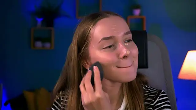 Snapshot of JenniferGraces chatting on 09.08.25 JenniferGraces online show from 09.08.25