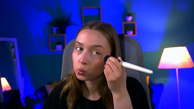 Snapshot of JenniferGraces chatting on 09.16.25 JenniferGraces online show from 09.16.25