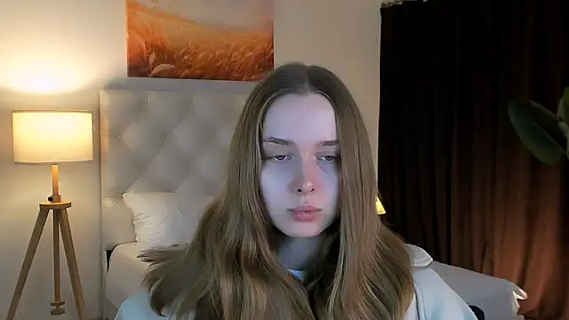 Snapshot of JenniferGraces chatting on 09.30.25 JenniferGraces online show from 09.30.25