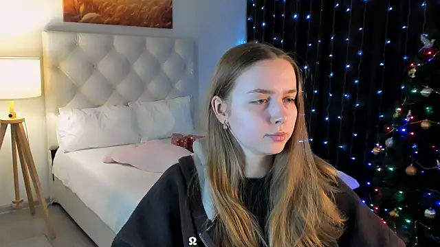 Snapshot of JenniferGraces chatting on 01.13.26 JenniferGraces online show from 01.13.26