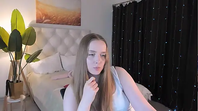 JenniferGraces online show from 06.11.26