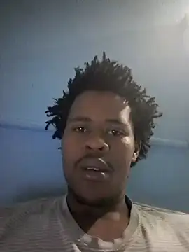 Snapshot of _RapElani-2290 chatting on 09.08.25 RapElani-2290 online show from 09.08.25