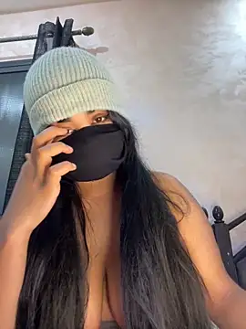 Louli ta online show from 02.28.26