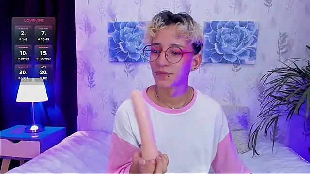 iiangel  online show from 03.16.25